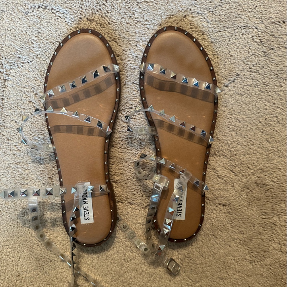 Steve Madden - Travel clear
